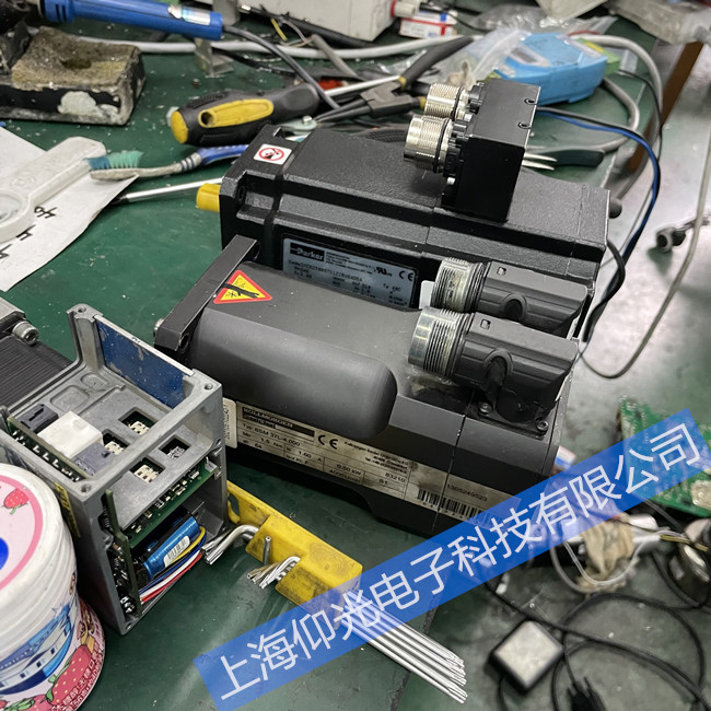 科爾摩根防爆電機(jī)常見(jiàn)故障維修電話(huà)